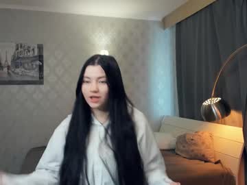 Lynetbeste Chaturbate stream image from February 28, 2025