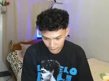 Mrloverboi_ Chaturbate stream image from February 28, 2025