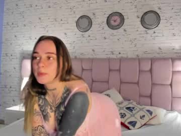 Mia_Beluccii Chaturbate stream image from February 28, 2025