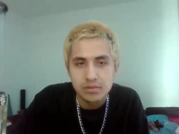 Ravesnny Chaturbate stream image from February 28, 2025