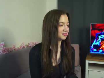 Sunnheart Chaturbate stream image from February 28, 2025