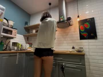 Moiraengelby Chaturbate stream image from February 28, 2025