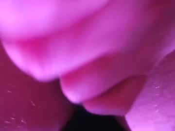 Fr3ddylein Chaturbate stream image from February 28, 2025