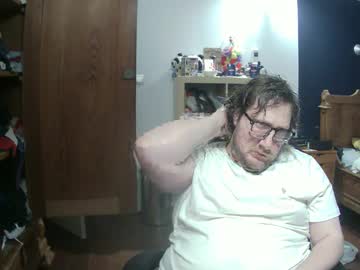 Ikolo1 Chaturbate stream image from February 28, 2025
