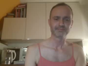 Wuenschlrute Chaturbate stream image from February 28, 2025