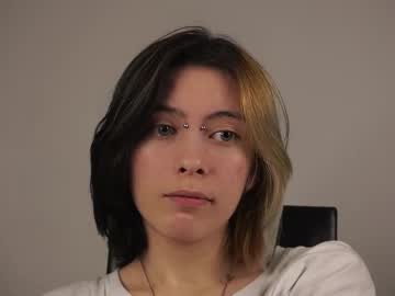 Joanhiggins Chaturbate stream image from February 28, 2025