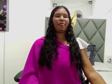Mrinalvedha Chaturbate stream image from February 28, 2025