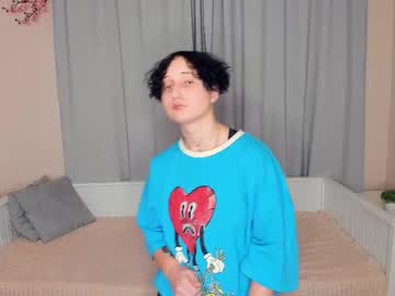 Vanilla_Muffin Chaturbate stream image from February 28, 2025