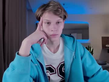 Maxim_Burn Chaturbate stream image from February 28, 2025