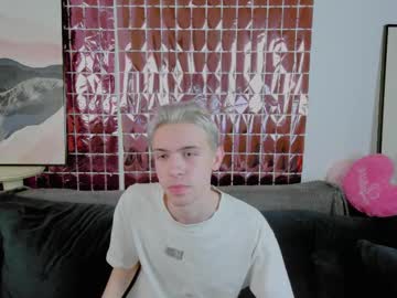 Adrian_Skiba Chaturbate stream image from February 28, 2025