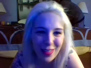 X_Tini Chaturbate stream image from February 28, 2025