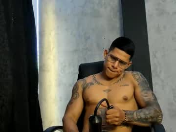 Yunan_Tanrisi Chaturbate stream image from February 28, 2025