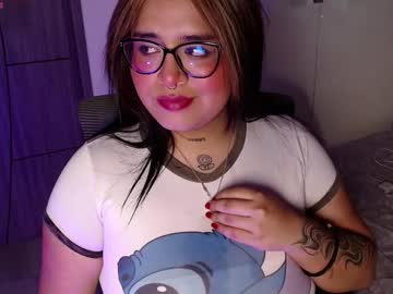 Chloe_Bonnet Chaturbate stream image from February 28, 2025