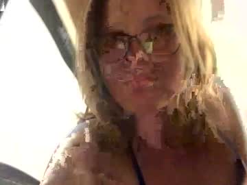 Mackwetasf Chaturbate stream image from March 01, 2025