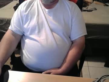 Fuegorapido Chaturbate stream image from March 01, 2025