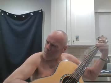 Losertinypeni Chaturbate stream image from March 01, 2025