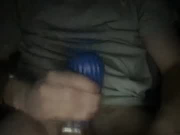 Hockeyboi4354 Chaturbate stream image from March 01, 2025