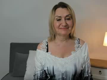 Isabellafabulous Chaturbate stream image from March 01, 2025