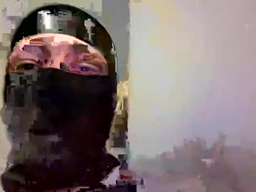 Polohardaway Chaturbate stream image from March 01, 2025