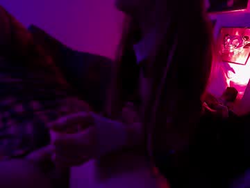 Farty_Sluts Chaturbate stream image from March 01, 2025