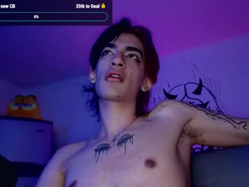 Lightning_Ezio Chaturbate stream image from March 01, 2025