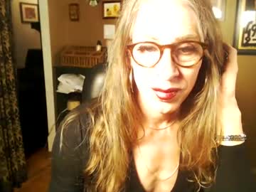 Dianeroberts Chaturbate stream image from March 01, 2025