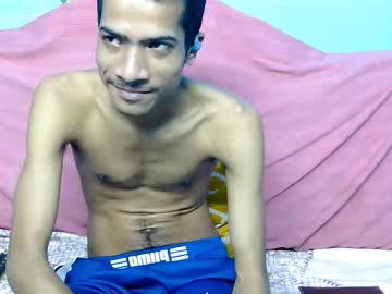 Sexy_Leon5 Chaturbate stream image from March 01, 2025