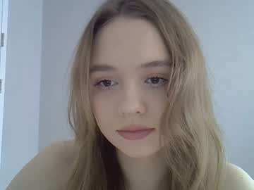 Annetie Chaturbate stream image from March 01, 2025