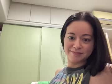 Emilyalexa Chaturbate stream image from March 01, 2025