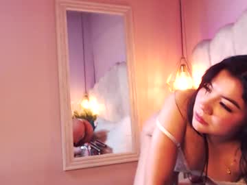 Hannamontoyaa Chaturbate stream image from March 01, 2025