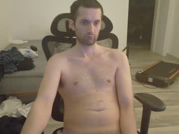 Londonboy918070 Chaturbate stream image from March 01, 2025