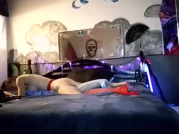 Missmischievouschik Chaturbate stream image from March 01, 2025