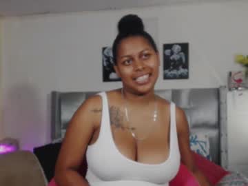 Dahianarousee3 Chaturbate stream image from March 01, 2025