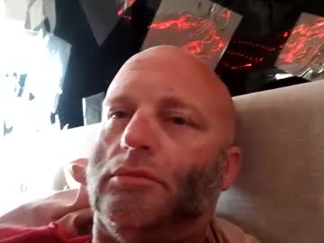 Redteamallday Chaturbate stream image from March 01, 2025