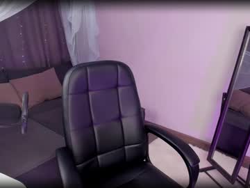 Black_Flower_Boy Chaturbate stream image from March 01, 2025