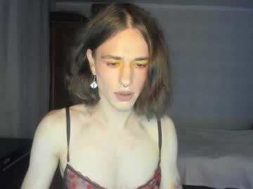 Biggeekgurl Chaturbate stream image from March 01, 2025
