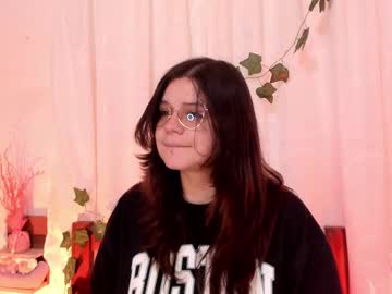 Alice_Cute77 Chaturbate stream image from March 01, 2025