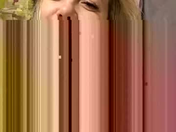 Lelau29 Chaturbate stream image from March 01, 2025