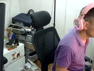 Spun_Sub_Boi Chaturbate stream image from March 01, 2025
