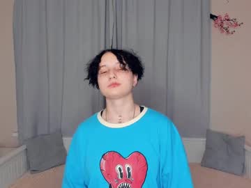 Vanilla_Muffin Chaturbate stream image from March 01, 2025