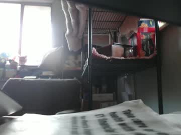 Vagluvr56 Chaturbate stream image from March 01, 2025