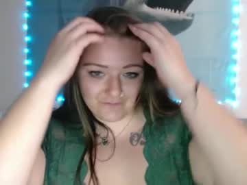 Serenityysavage Chaturbate stream image from March 02, 2025