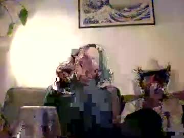Nyennenyenne Chaturbate stream image from March 02, 2025