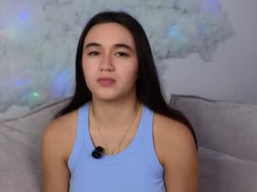 Yourrsunshine Chaturbate stream image from March 02, 2025