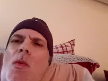 Hand69someguy Chaturbate stream image from March 02, 2025
