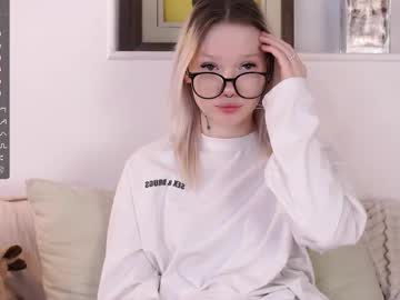 Lynatwood Chaturbate stream image from March 02, 2025