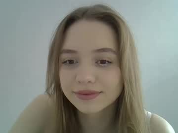 Annetie Chaturbate stream image from March 02, 2025