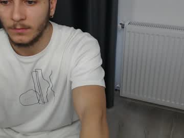 Kevin_Hot226 Chaturbate stream image from March 02, 2025