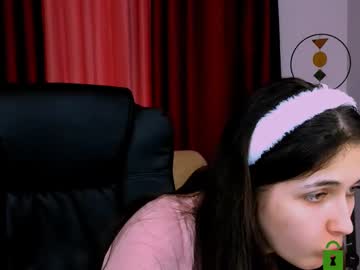 Kate_Grem Chaturbate stream image from March 02, 2025