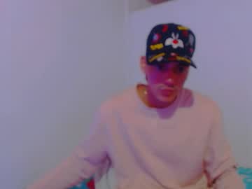 Yeikk_Smith Chaturbate stream image from March 02, 2025